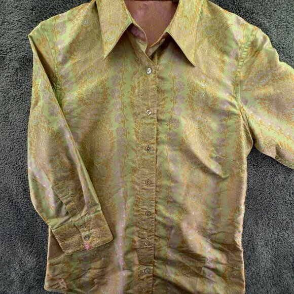 Robert Graham Women Shiny Floral Print Button Up Small Shirt Green Pink L/S - Picture 1 of 16